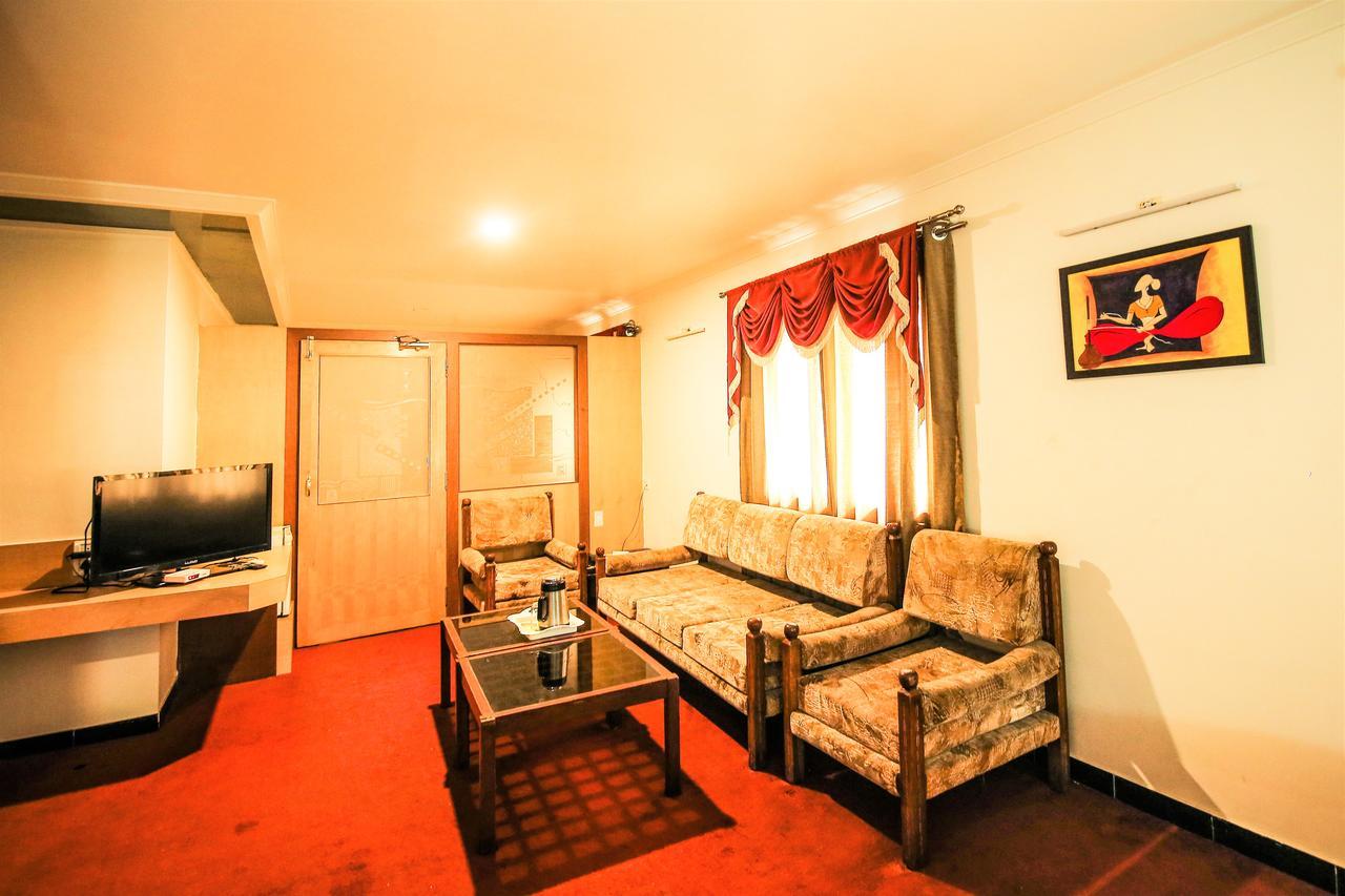 Hotel Sangam Karād المظهر الخارجي الصورة