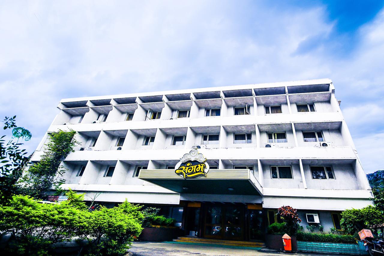 Hotel Sangam Karād المظهر الخارجي الصورة